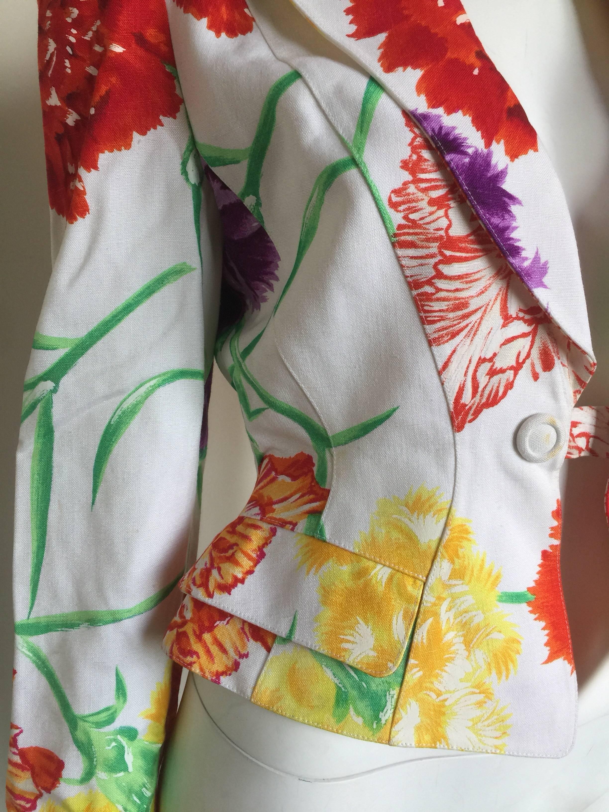 Thierry Mugler 80s White Floral Linen Blazer In Good Condition For Sale In New York, NY