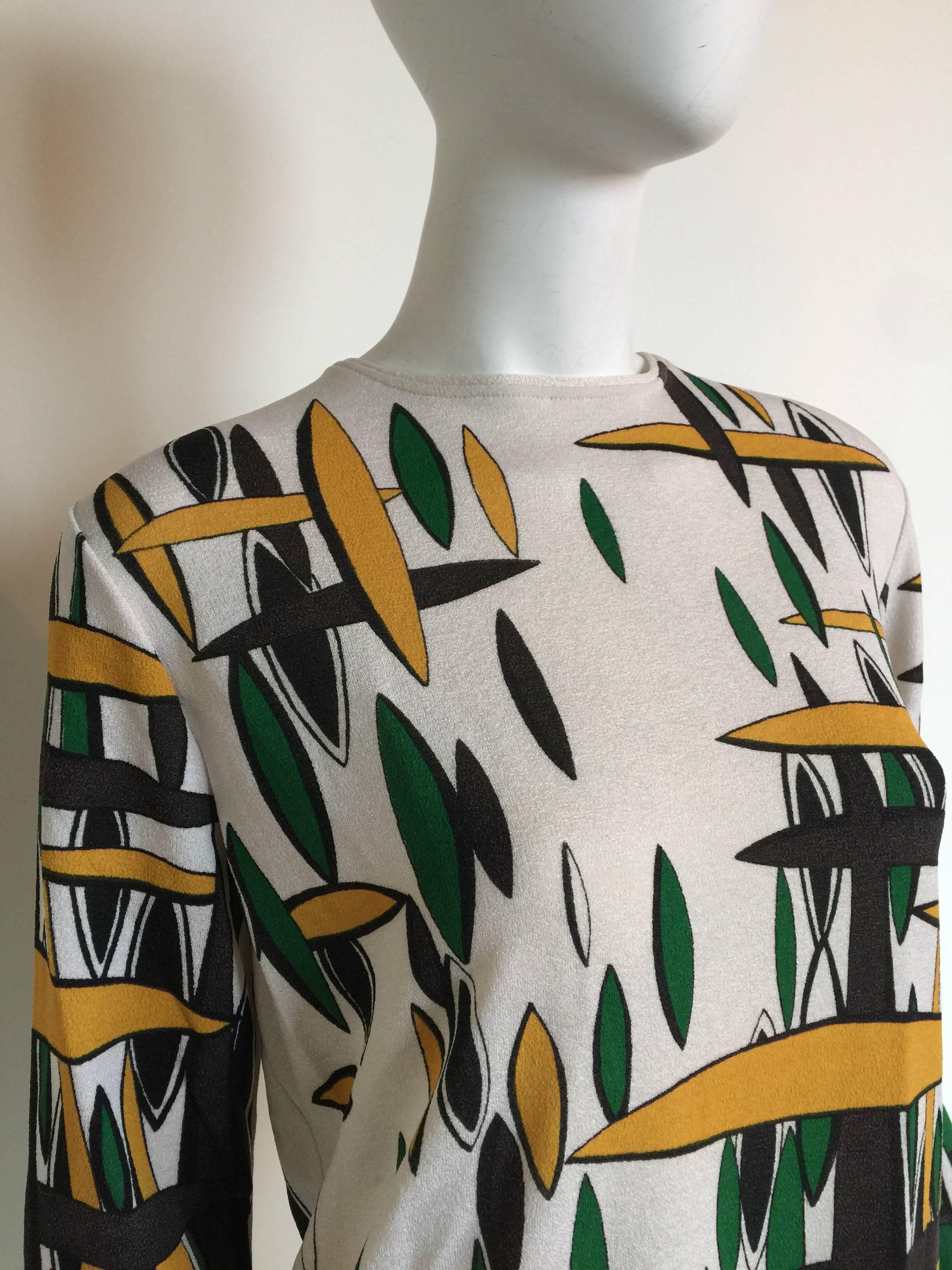 Black Mod printed 1970s top For Sale