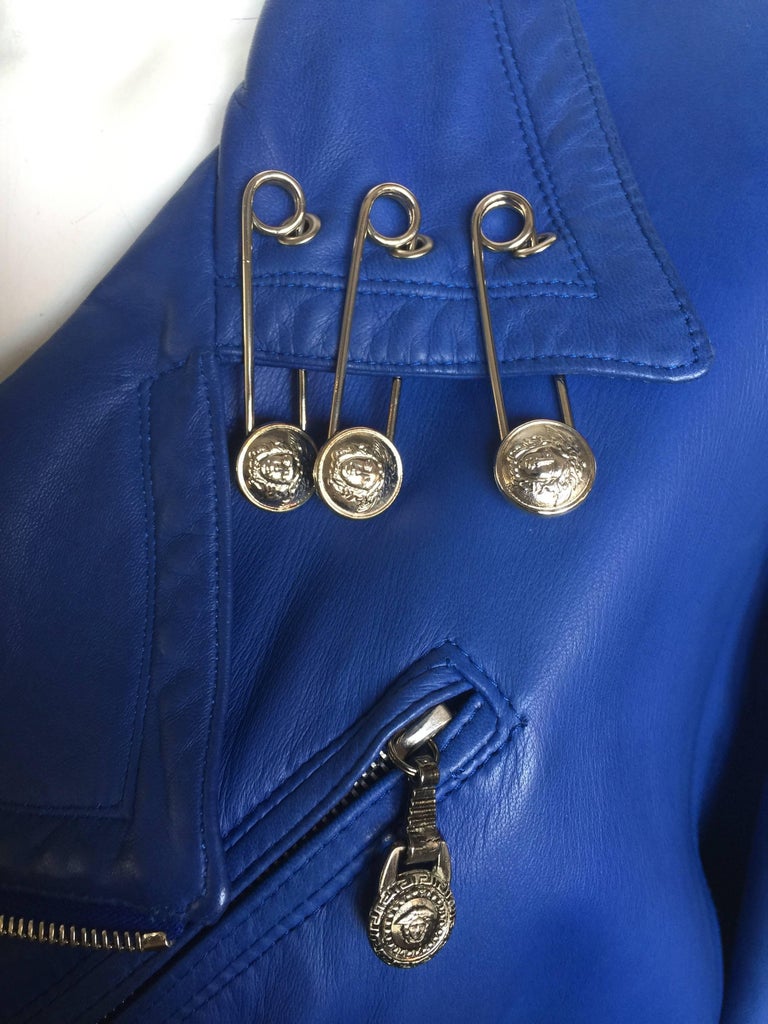 Gianni Versace safety pin royal blue leather jacket For Sale at 1stDibs