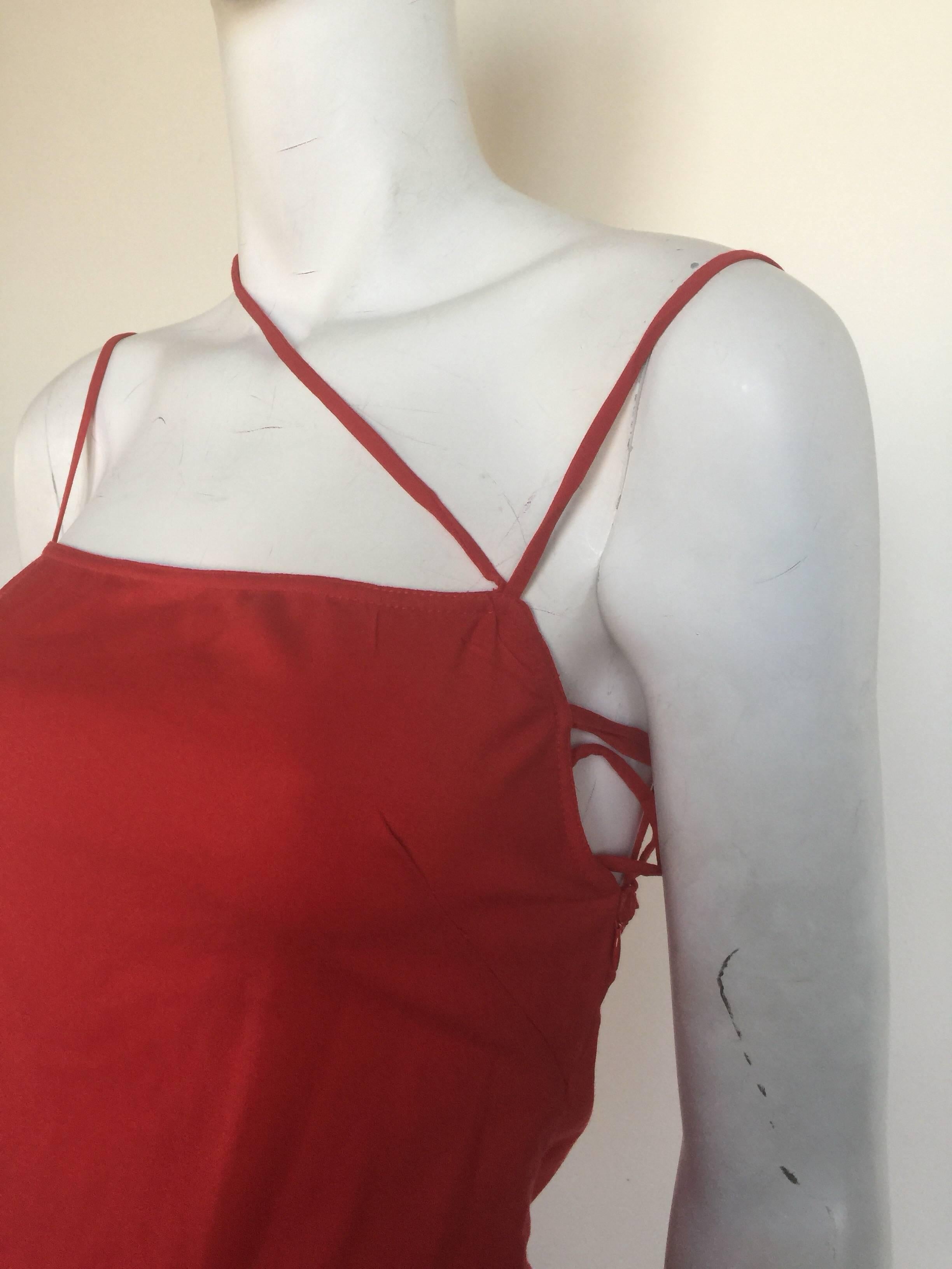 Gianni Versace red mini dress  In Good Condition For Sale In New York, NY
