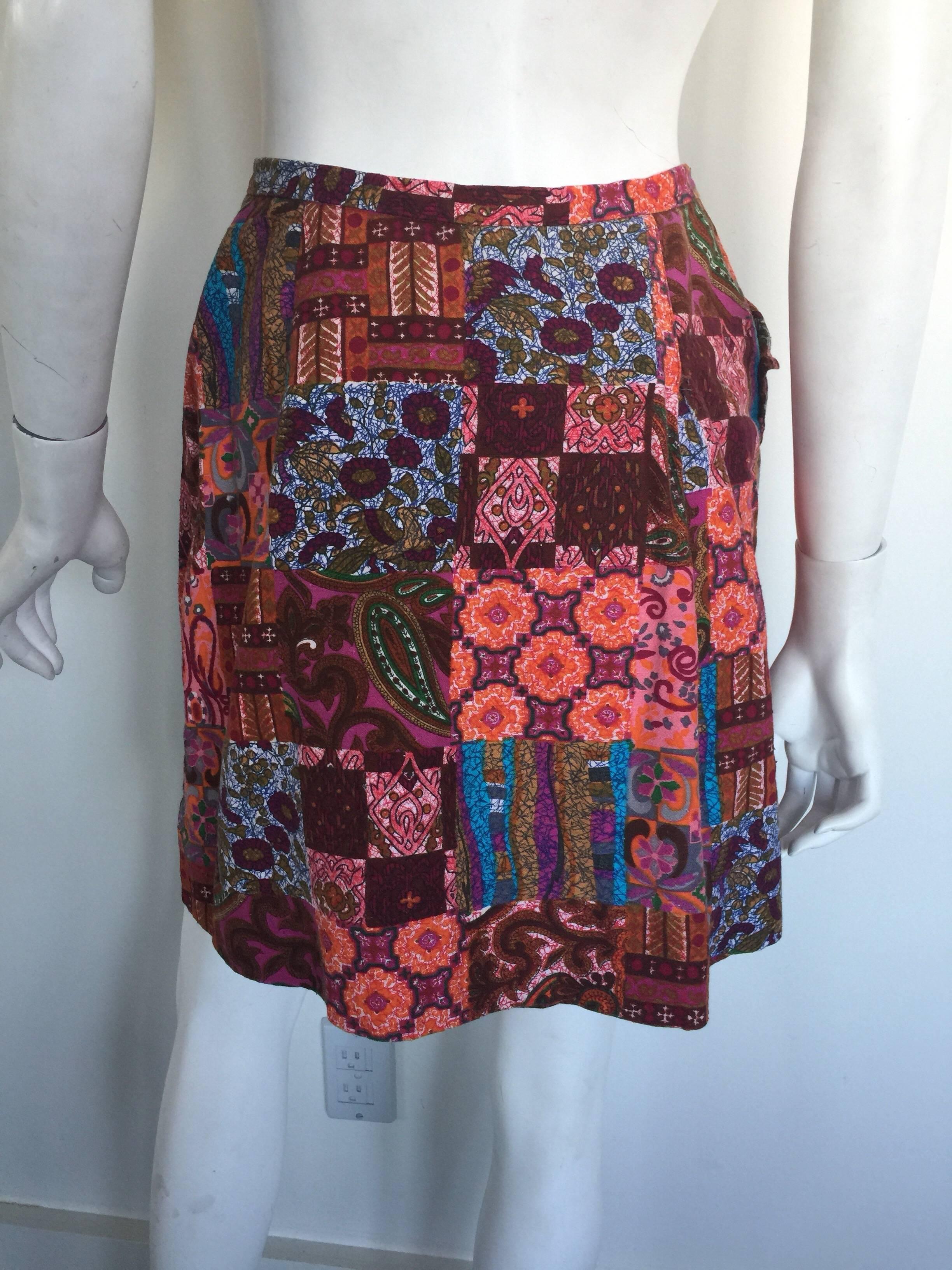 Cotton printed shorts skirt  For Sale 1