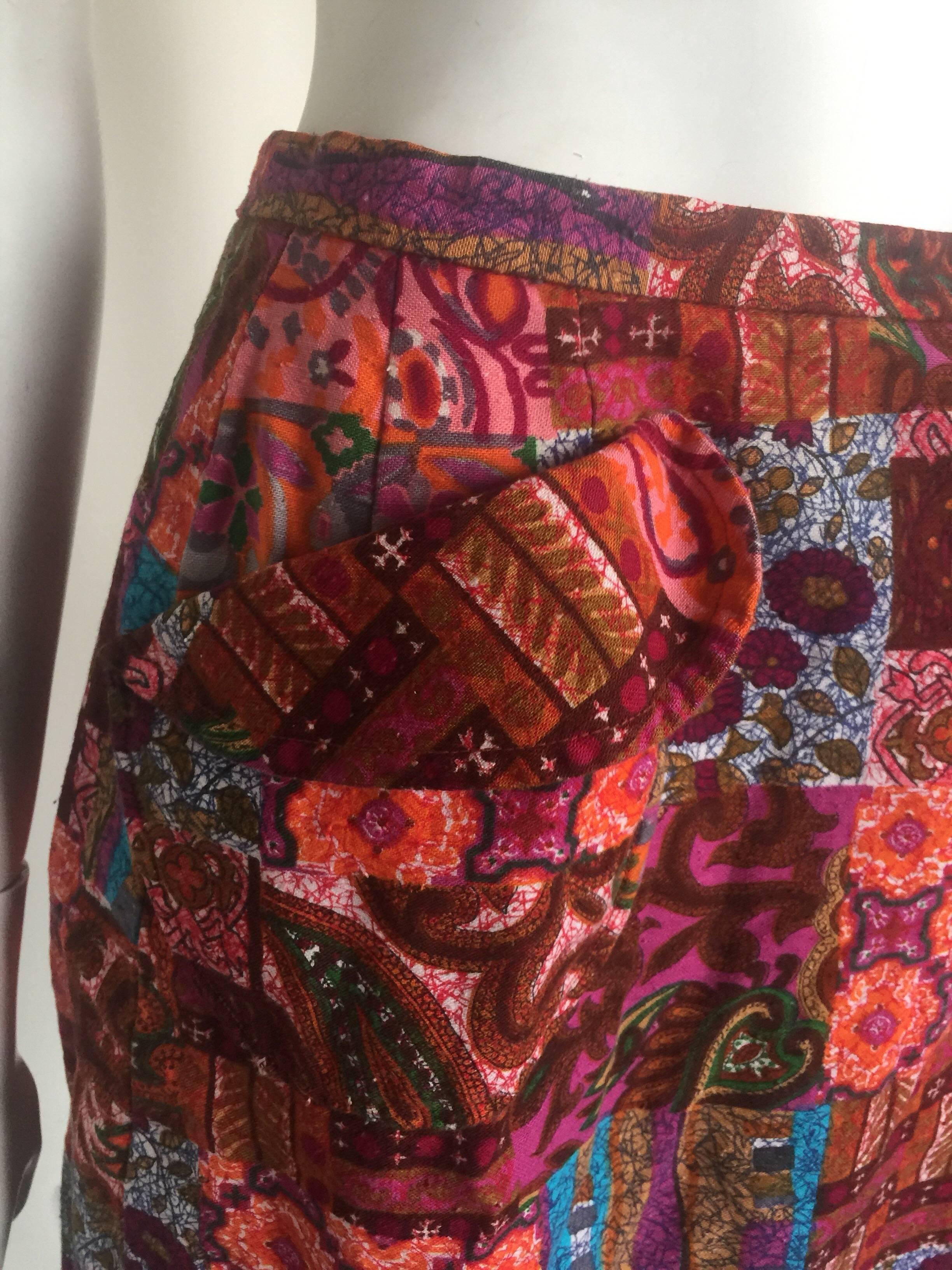 Pink purple cotton printed skort In Fair Condition For Sale In New York, NY
