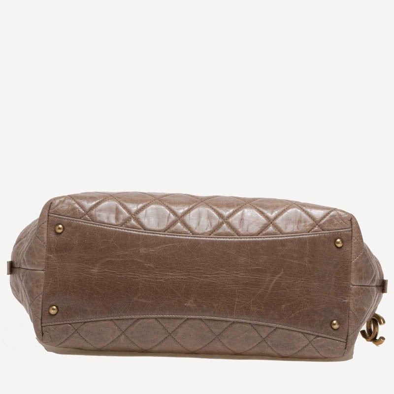 Women's Chanel Castle Rock Bowler Quilted Leather