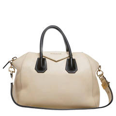 Givenchy Antigona Bag Leather Medium