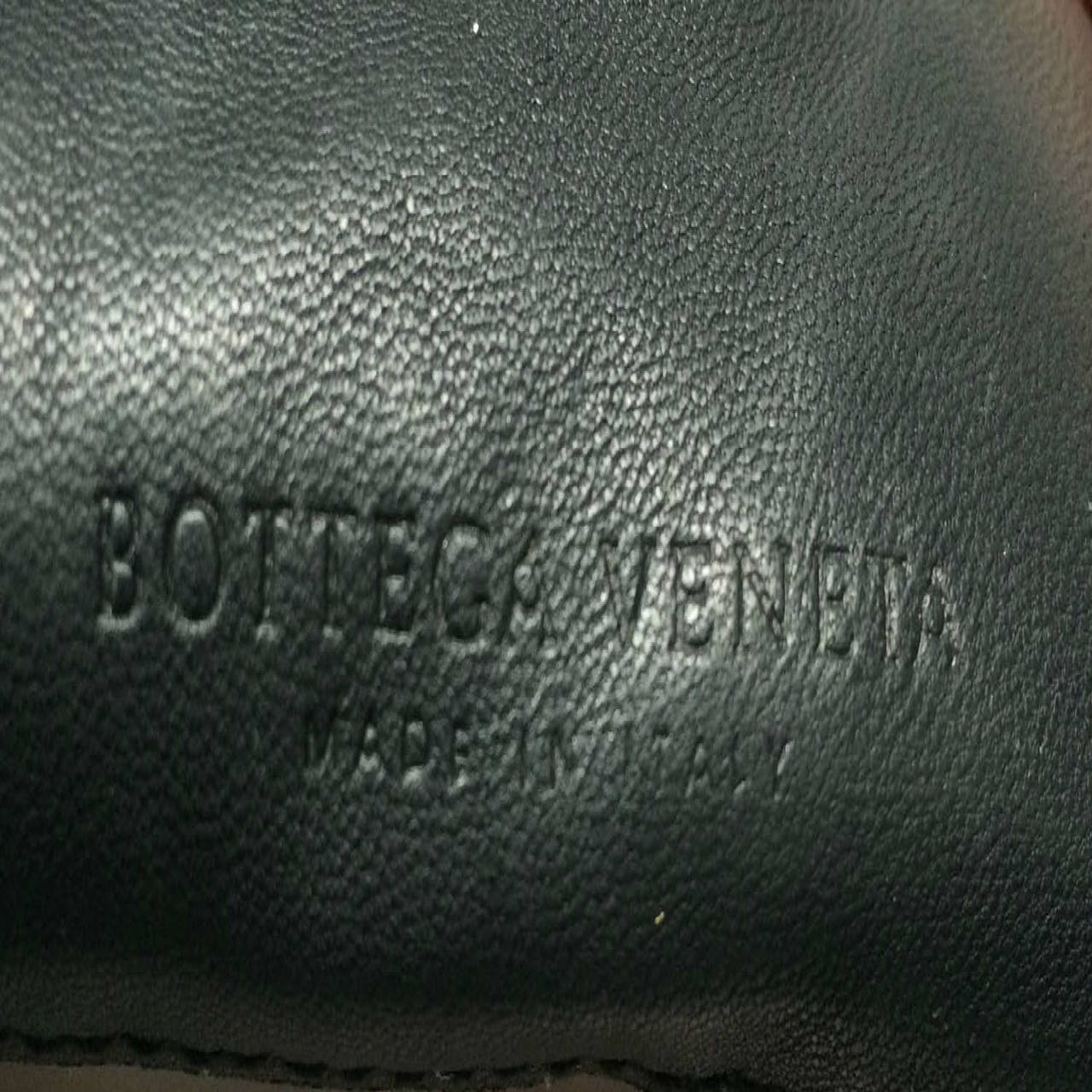 Bottega Veneta Croisette Bag Intrecciato Quilted Leather Large 5