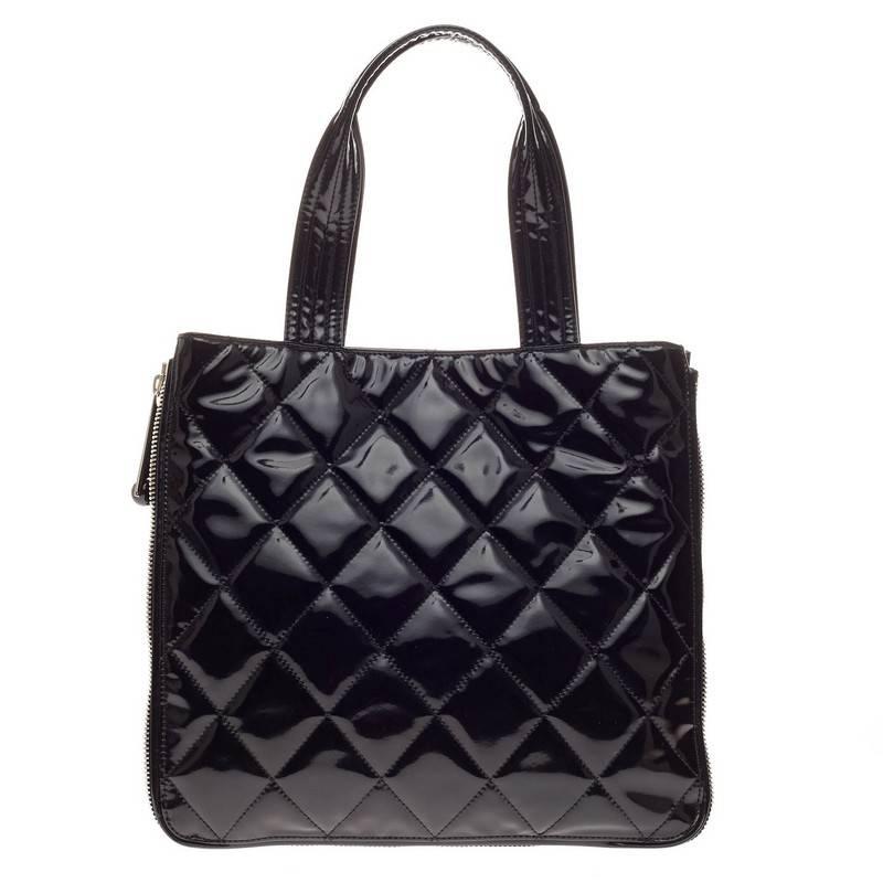 Chanel Expandable CC Shopping Tote Quilted Patent Medium In Good Condition In NY, NY