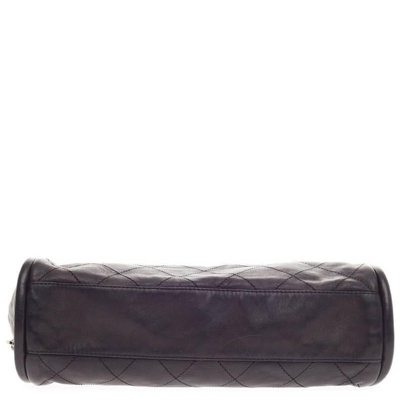 Chanel Ultimate Soft Hobo Steppleder Medium für Damen oder Herren