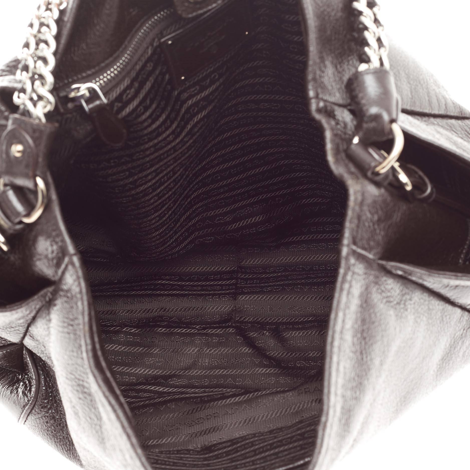 Prada Lux Chain Side Pocket Hobo Cervo Leather Large In Good Condition In NY, NY