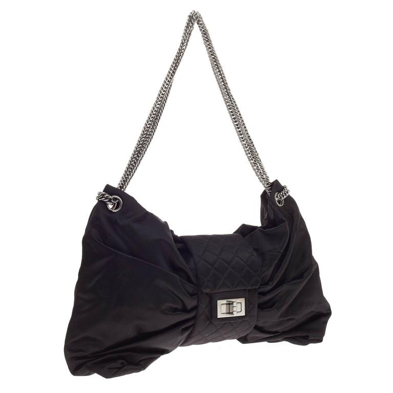 Chanel Vintage Satin Ribbon Small Shoulder Bag (SHF-19278) – LuxeDH