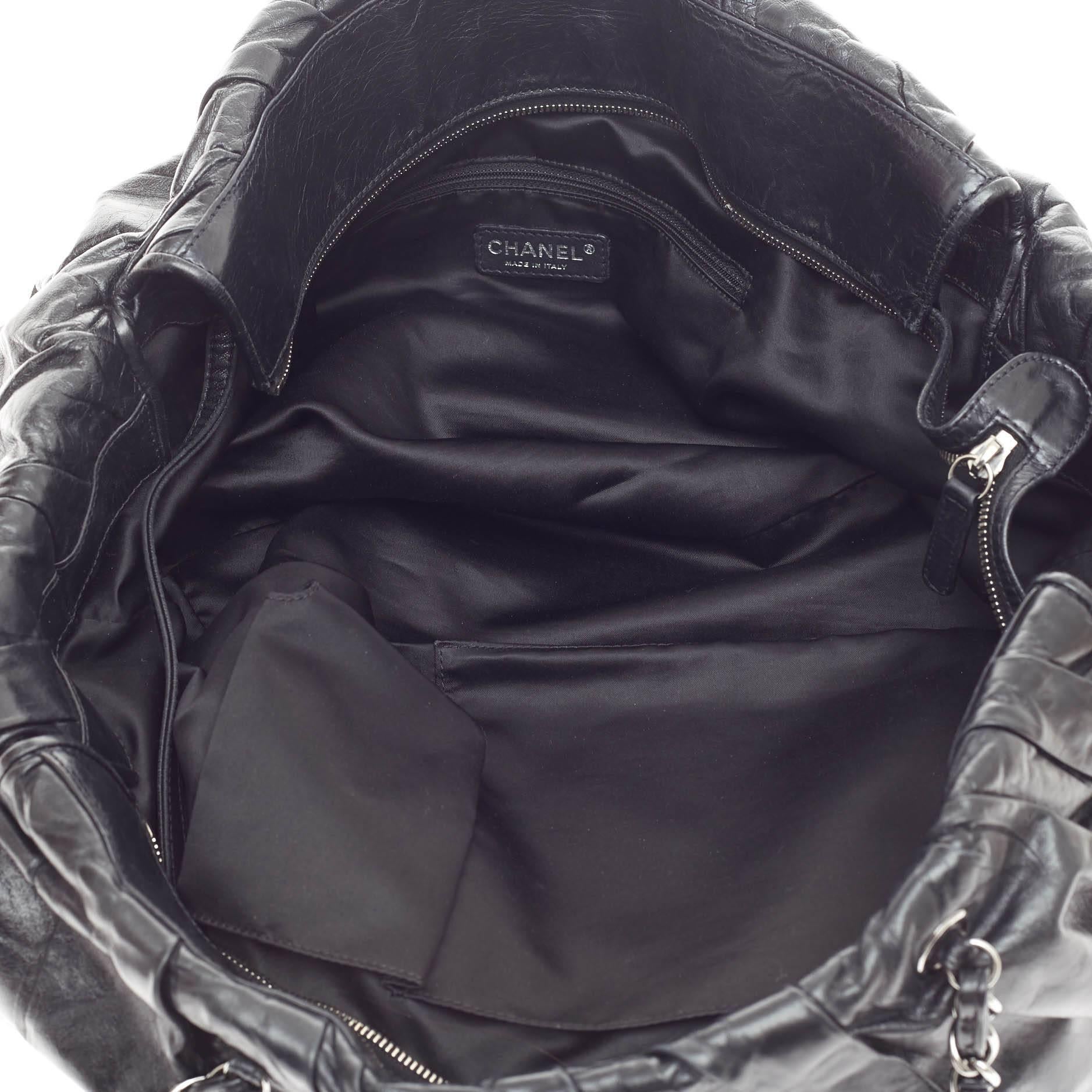Chanel Twisted Tote glasiertes Kalbsleder East West 2