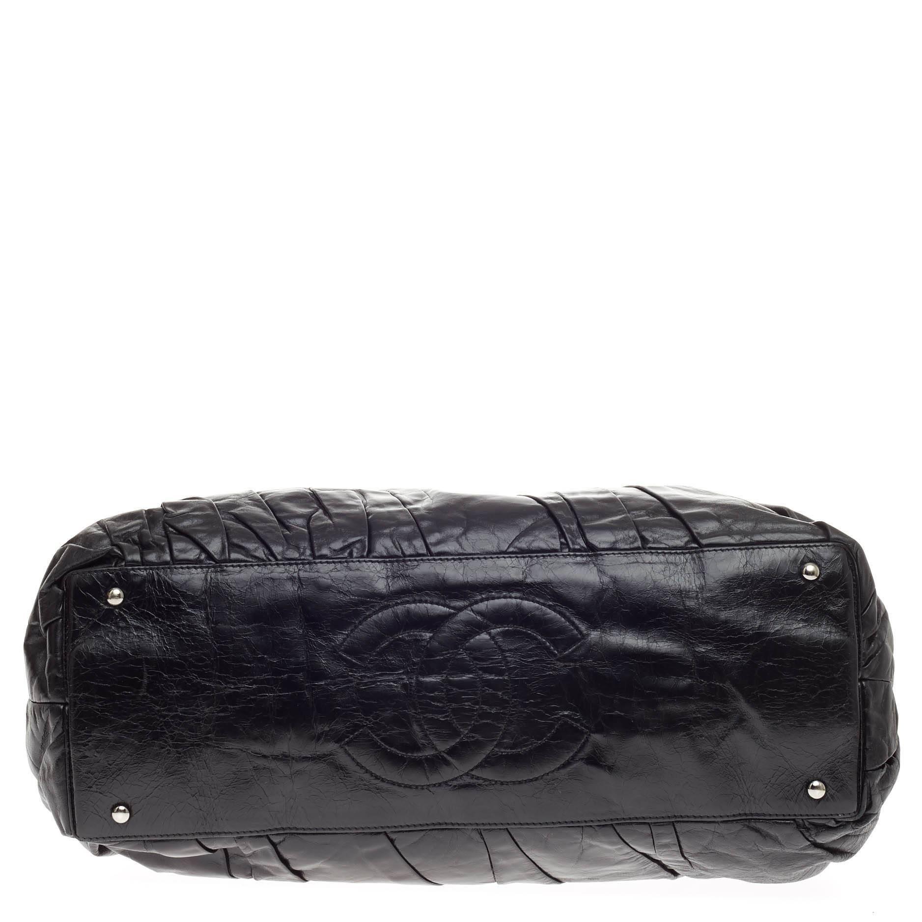 Chanel Twisted Tote glasiertes Kalbsleder East West 1