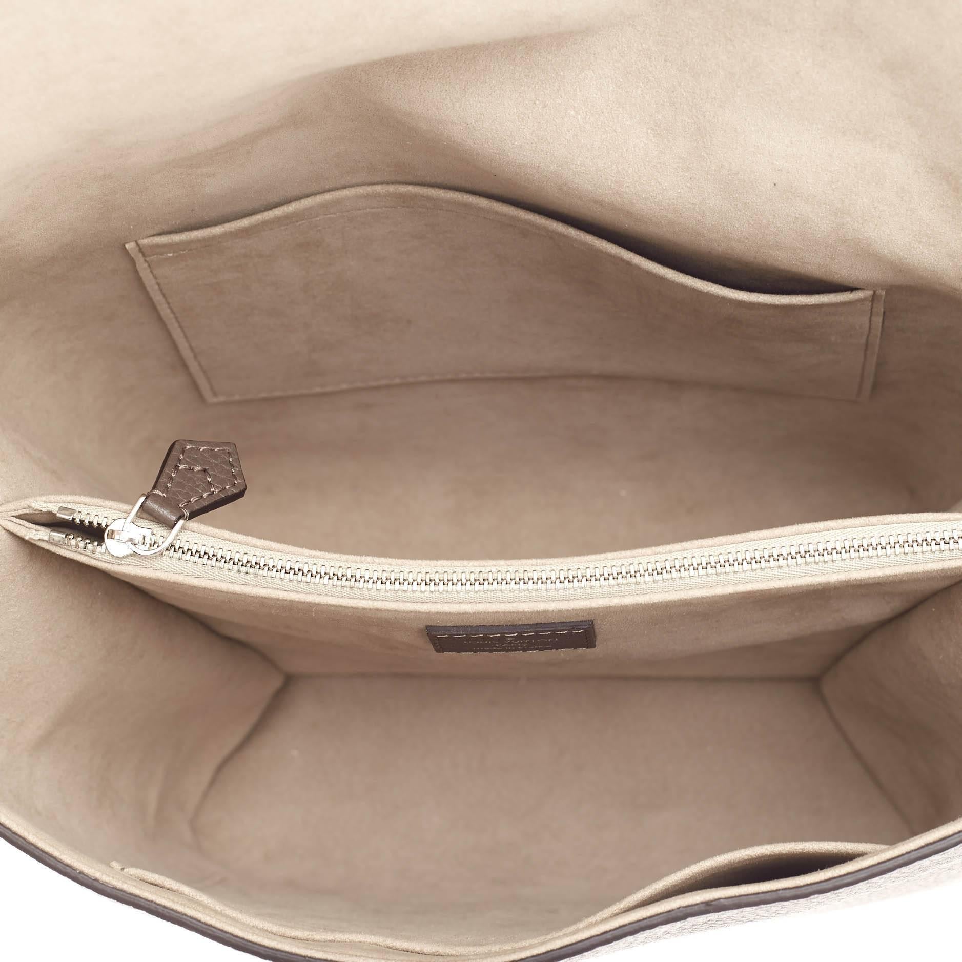 Louis Vuitton Volta Leather 2