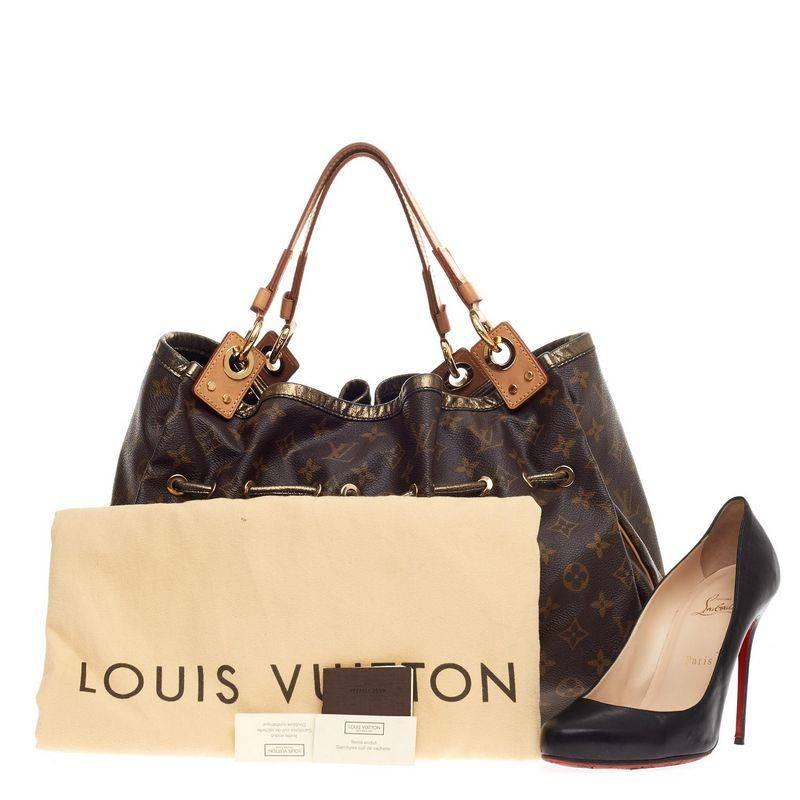 This authentic Louis Vuitton Irene Limited Edition Monogram Canvas presented in the brand's Pre-Fall 2009 Collection showcases a classic design with a modern, eye-catching twist. Crafted from the brand’s iconic brown monogram printed canvas with