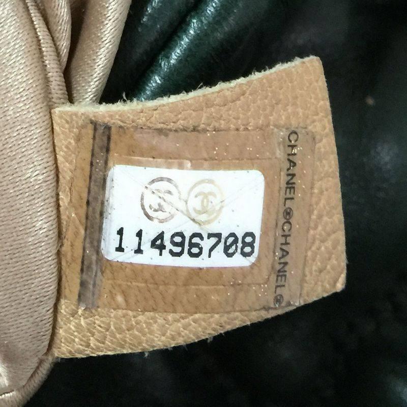 Women's Chanel Bubble Quilt Flap Bag Lambskin Medium