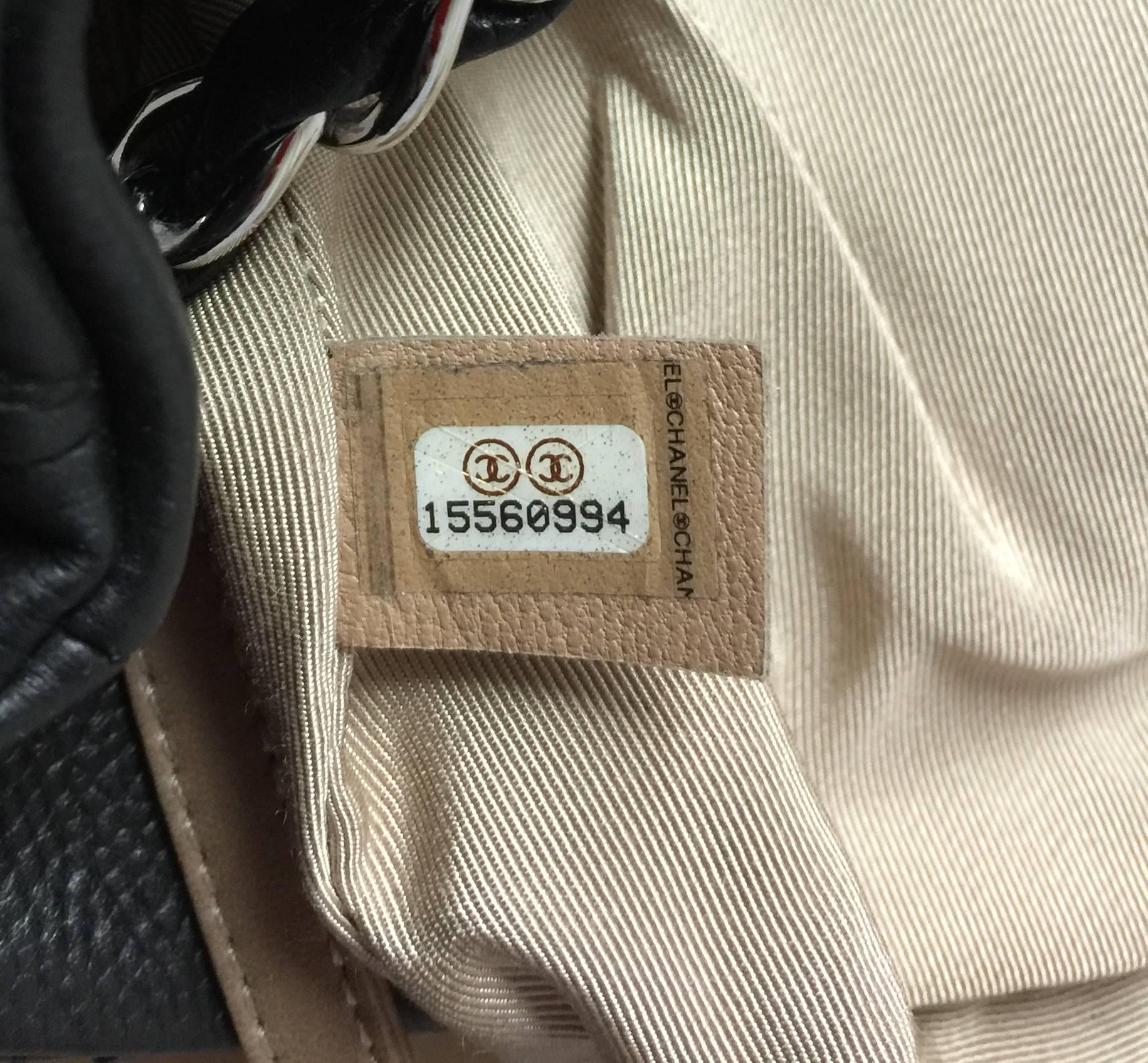 Chanel Timeless CC Tote espandibile trapuntata Caviale Medio 4