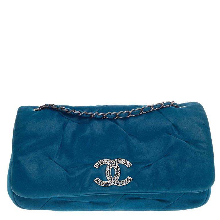 Chanel suede goat skin and gold tone metal dark blue flap bag For Sale at  1stDibs