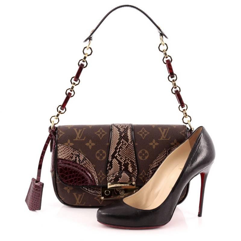 This authentic Louis Vuitton Monogramissime Pochette Monogram Canvas and Exotics presented in the brand's Fall/Winter 2010 Collection is a hard-to-find, limited edition piece made for LV lovers. Crafted from brown monogram canvas with genuine