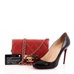 Chanel Golden Class Brieftasche an Kette Gestepptes Lammfell
