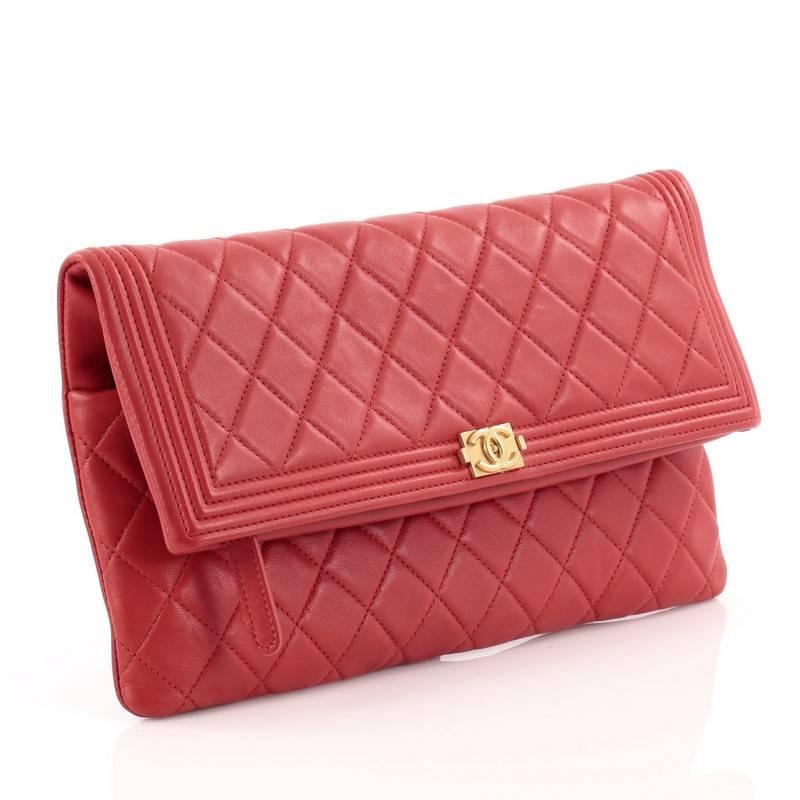 Chanel Boy Beauty CC Clutch Quilted Lambskin In Good Condition In NY, NY