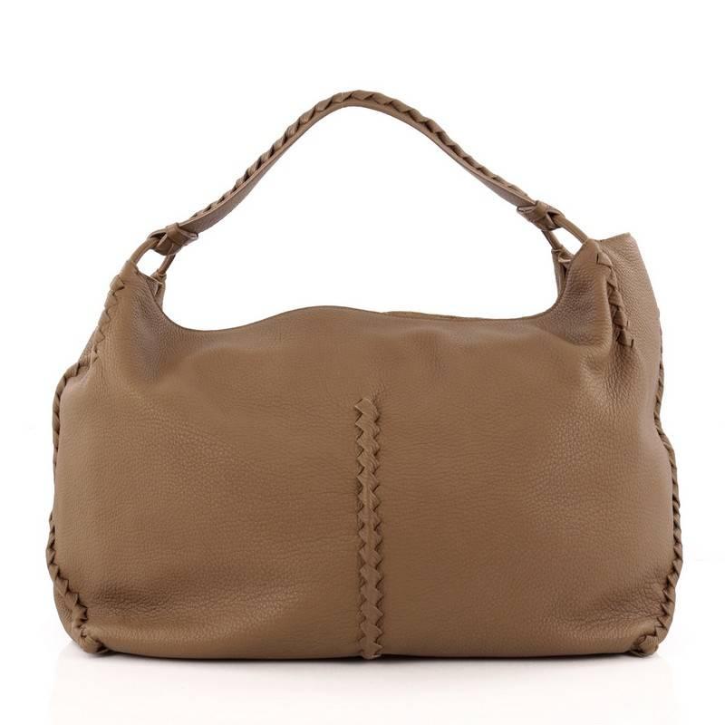Bottega Veneta Shoulder Bag Cervo Leather with Intrecciato Detail Large In Good Condition In NY, NY