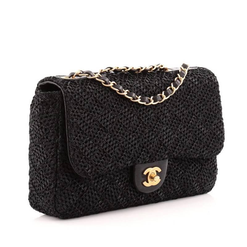 Chanel CC Chain Flap Bag Raffia Medium In Good Condition In NY, NY
