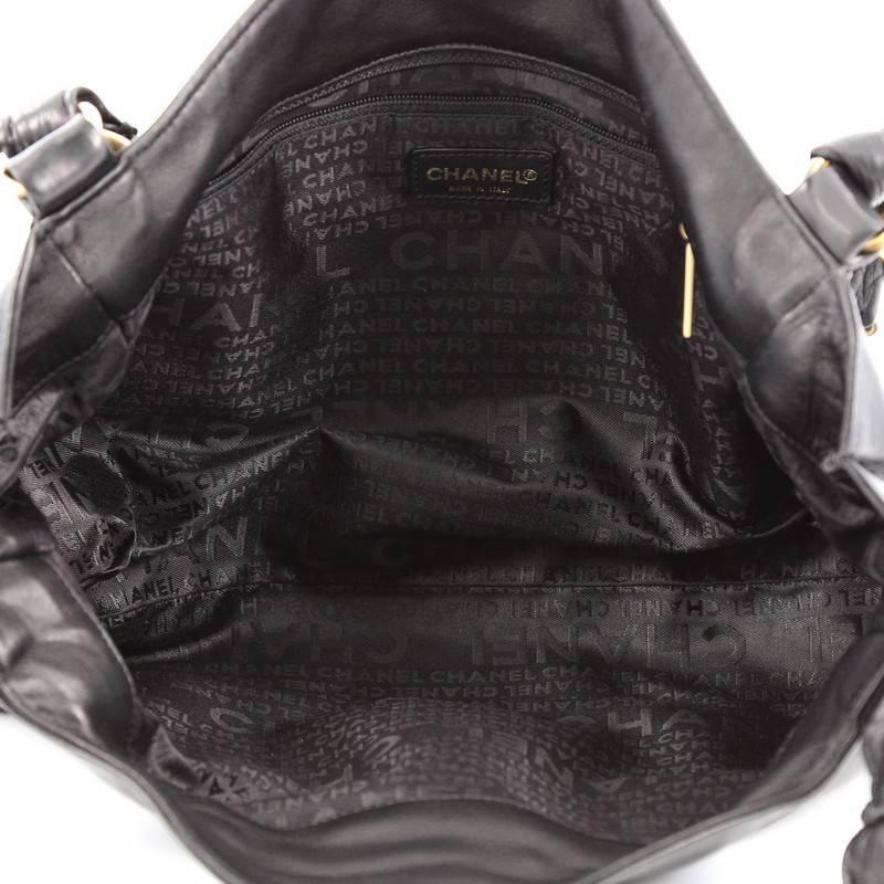 Chanel Olsen Shoulder Bag Lambskin In Good Condition In NY, NY