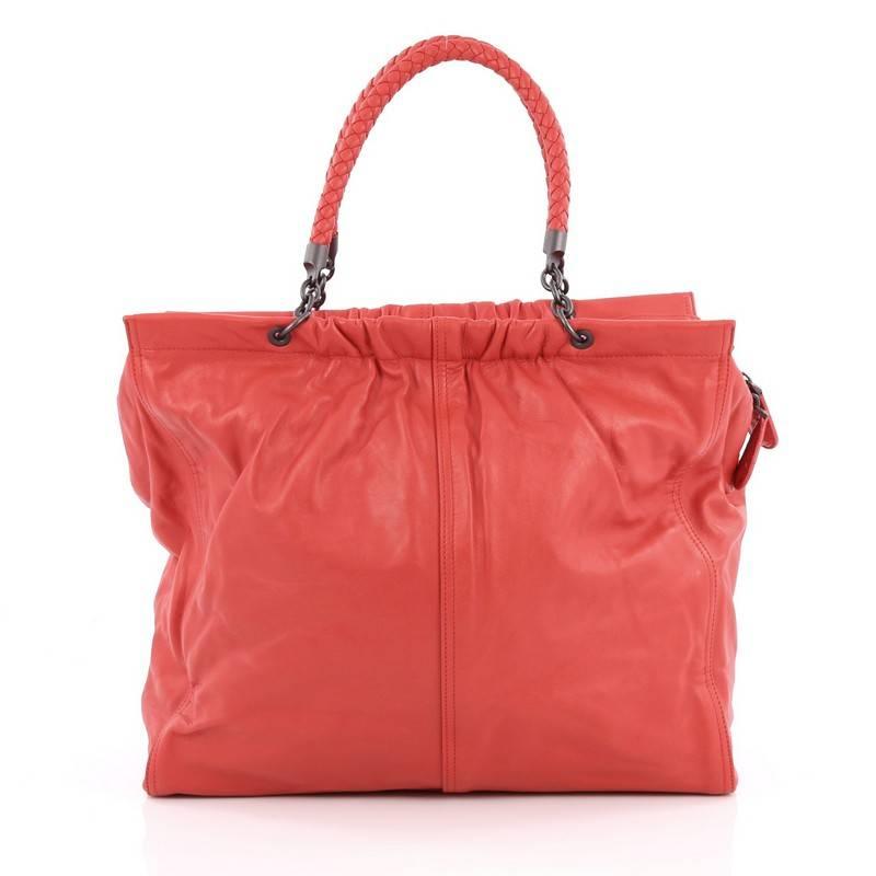Bottega Veneta Chain Frame Shoulder Bag Leather Large In Good Condition In NY, NY