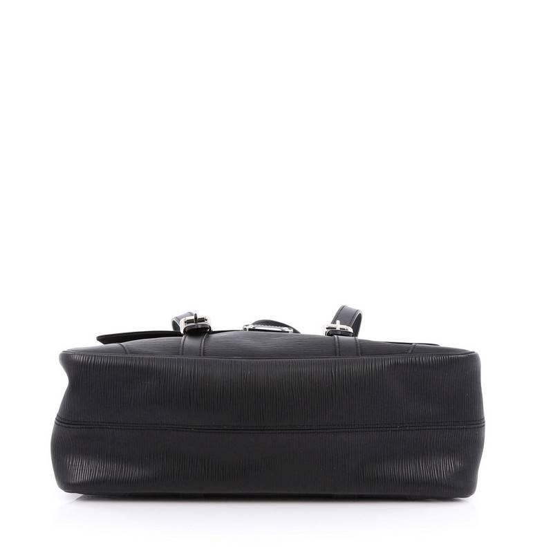 Women's or Men's Louis Vuitton Segur Handbag Epi Leather MM