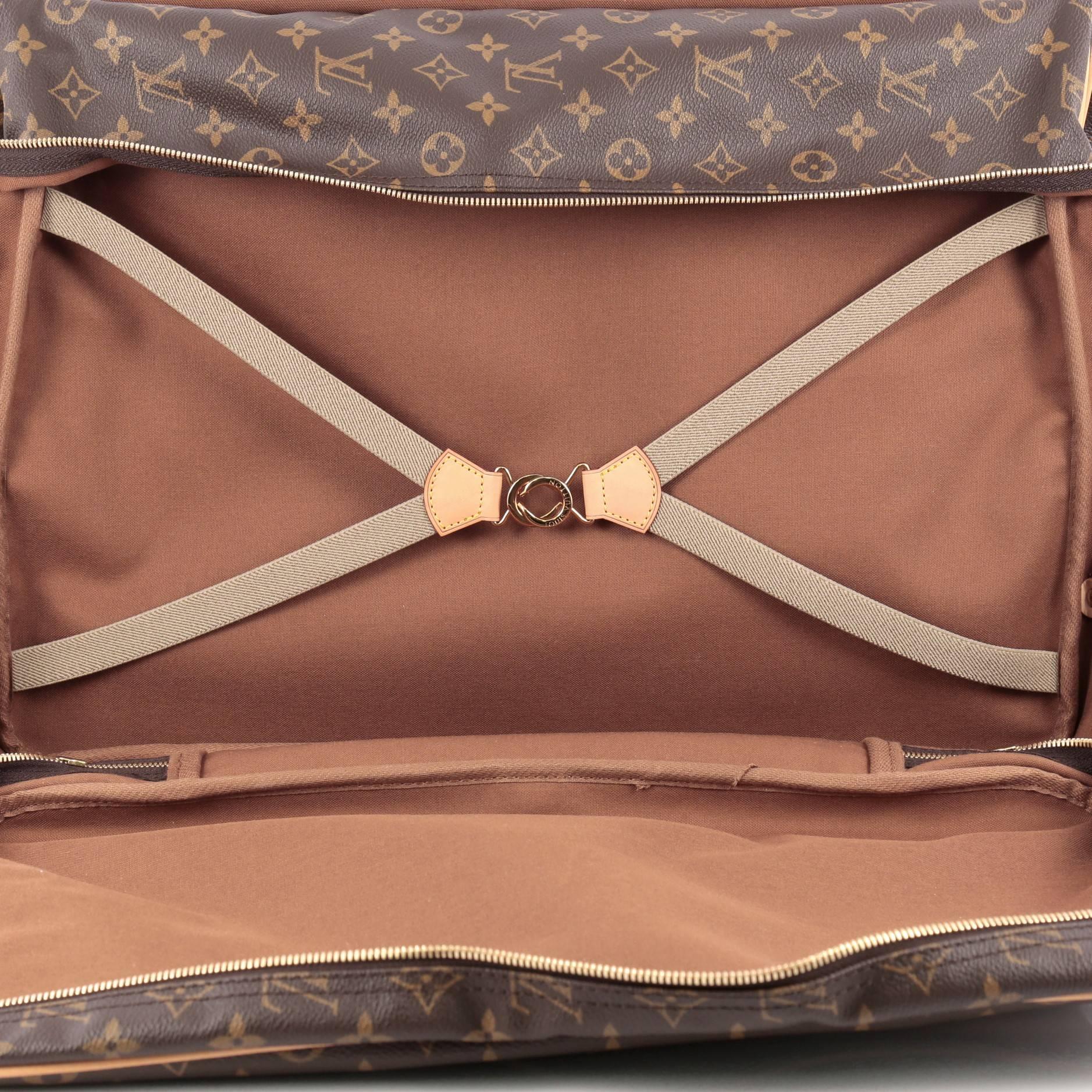 Louis Vuitton Sac Chasse Hunting Bag Monogram Canvas In Good Condition In NY, NY
