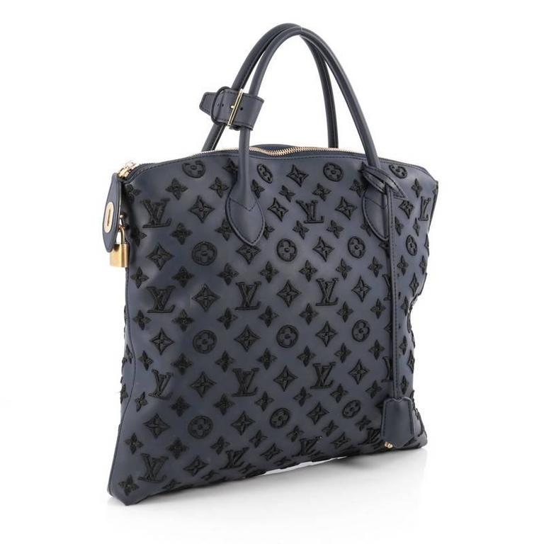 Louis Vuitton Monogram Addiction Lockit Vertical MM - Blue Totes, Handbags  - LOU777673
