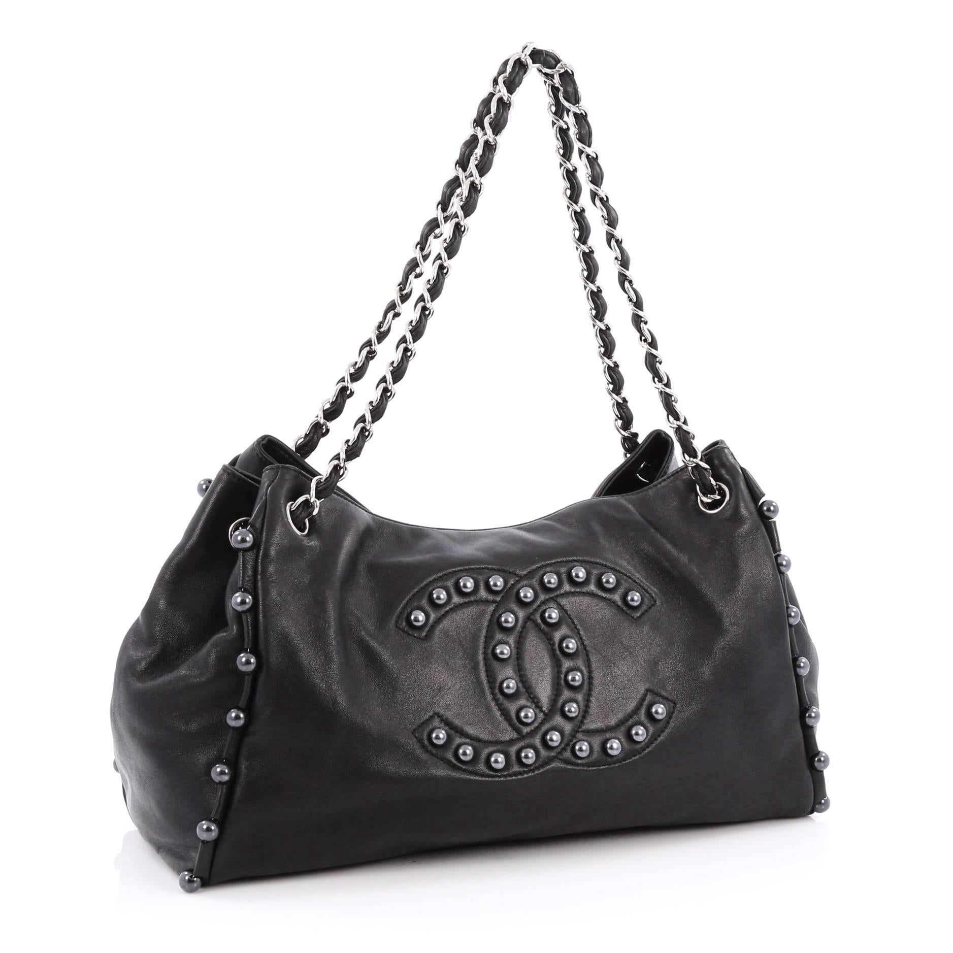 chanel tote bag pearl