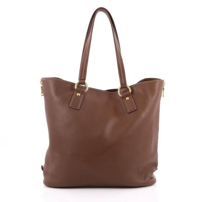 prada daino shopper with side zips