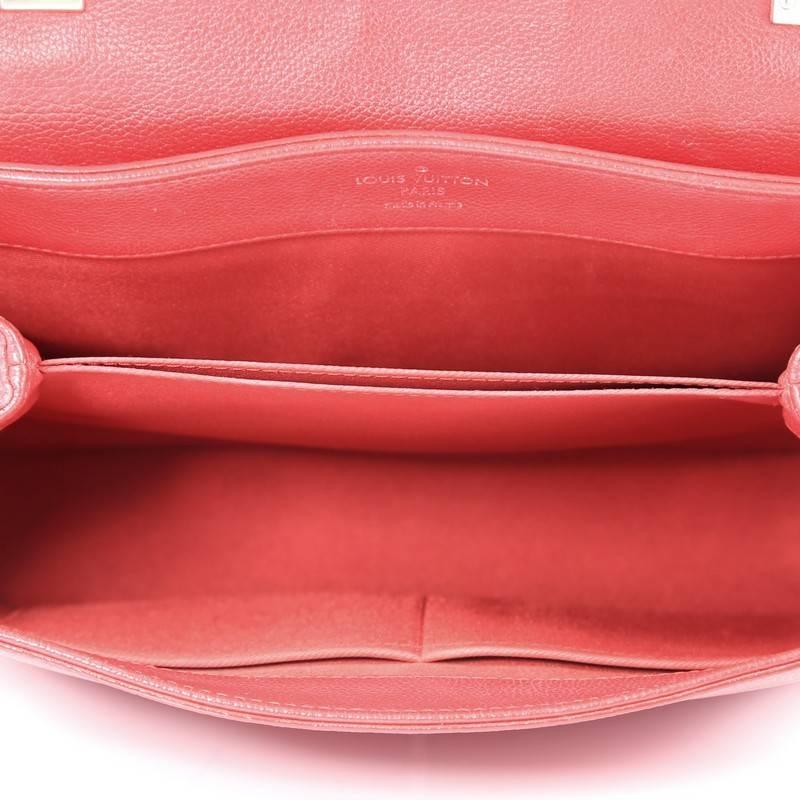 Women's Louis Vuitton Lockme II Bag Leather