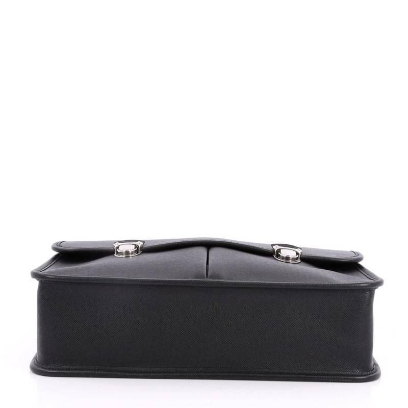 Louis Vuitton Anton Briefcase Taiga Leather In Good Condition In NY, NY