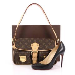 Louis Vuitton Hudson Handbag Monogram Canvas PM
