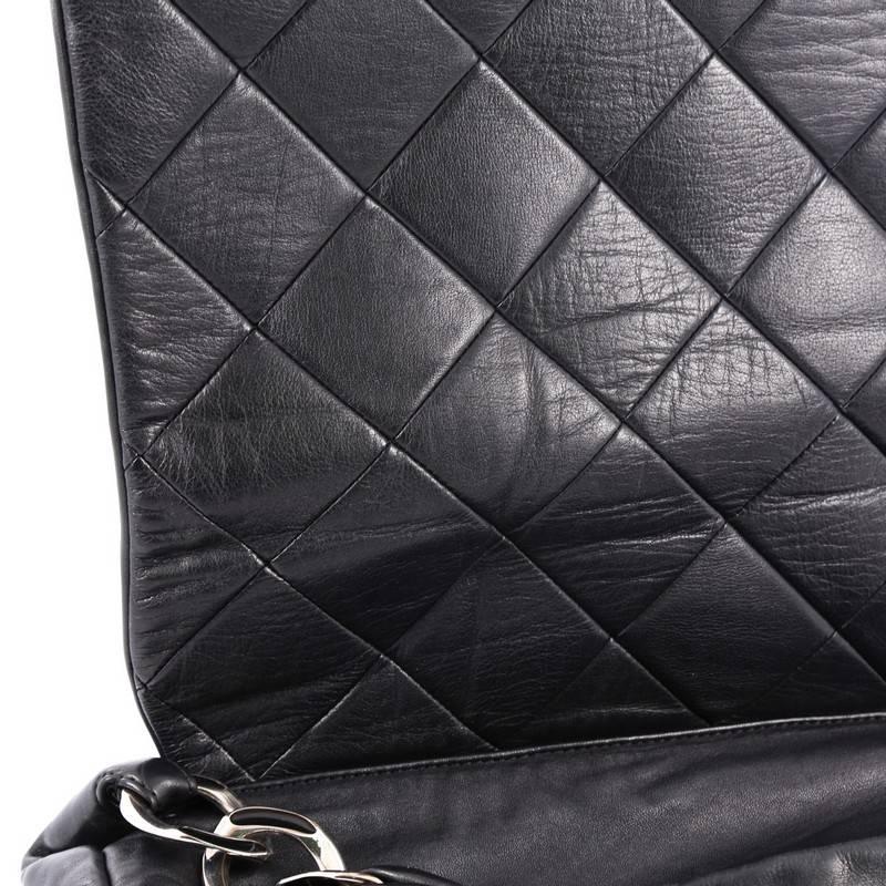 Chanel Flap Messenger Bag Quilted Calfskin Medium 4