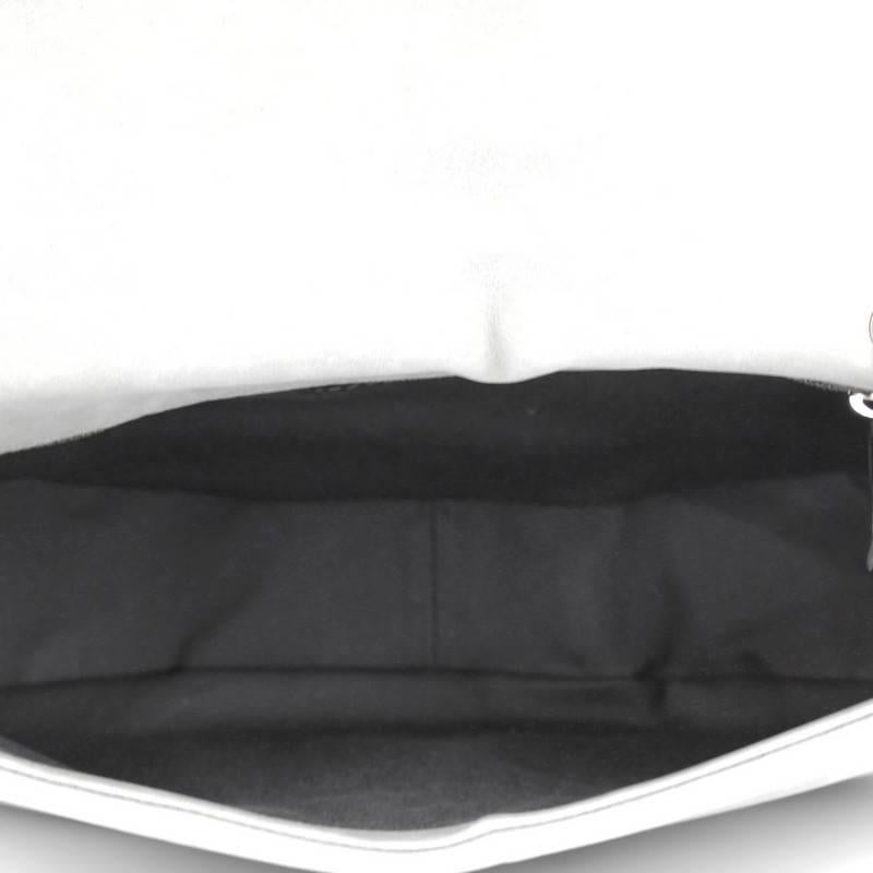 Chanel Glint Messenger Bag Iridescent Calfskin 1