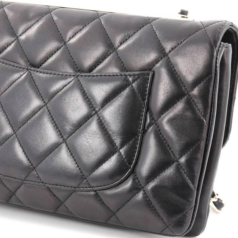 Women's or Men's Chanel Trendy CC Flap Bag Quilted Lambskin Medium