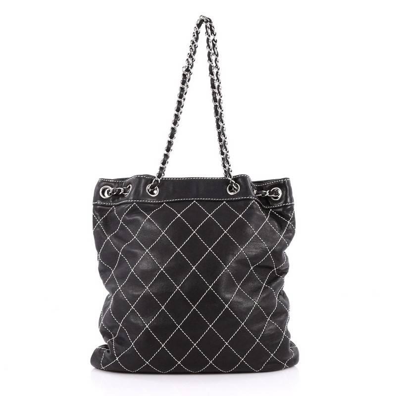 Chanel Surpique Drawstring Bucket Bag Quilted Lambskin Large In Good Condition In NY, NY