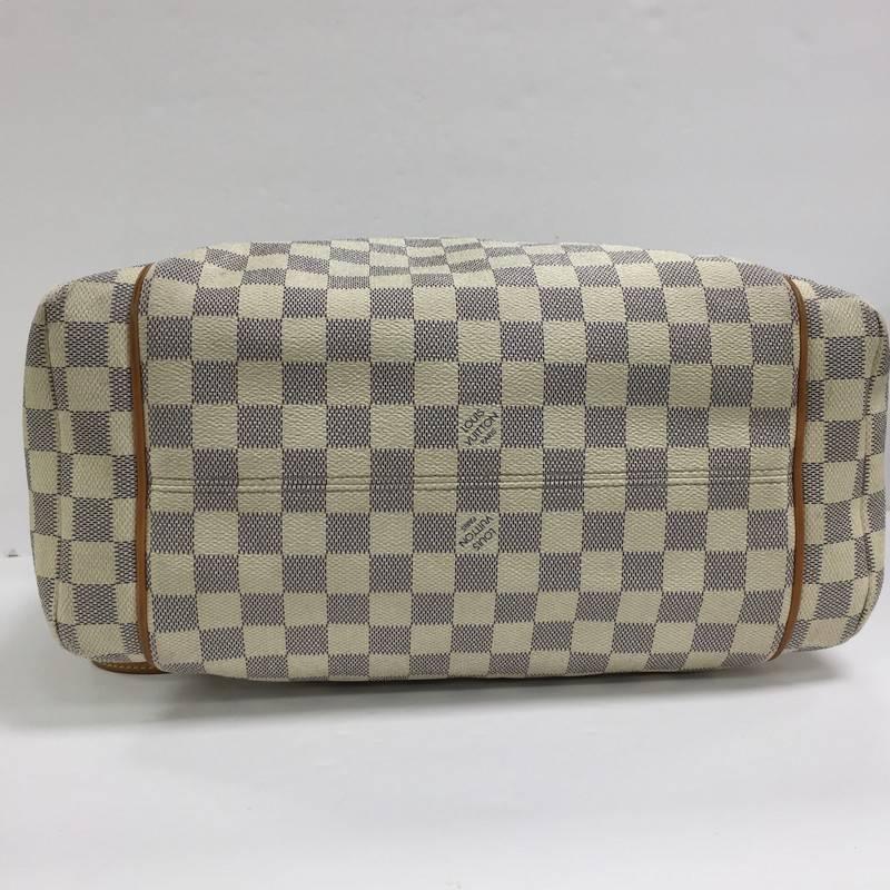 Women's Louis Vuitton Totally Handbag Damier MM