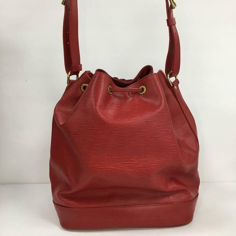 Louis Vuitton Noe Handbag Epi Leather Large  In Fair Condition In NY, NY
