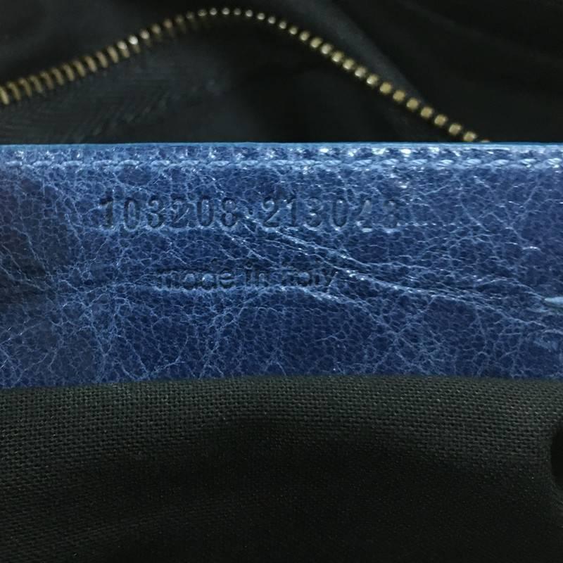 Balenciaga First Classic Studs Handtasche aus Leder 3