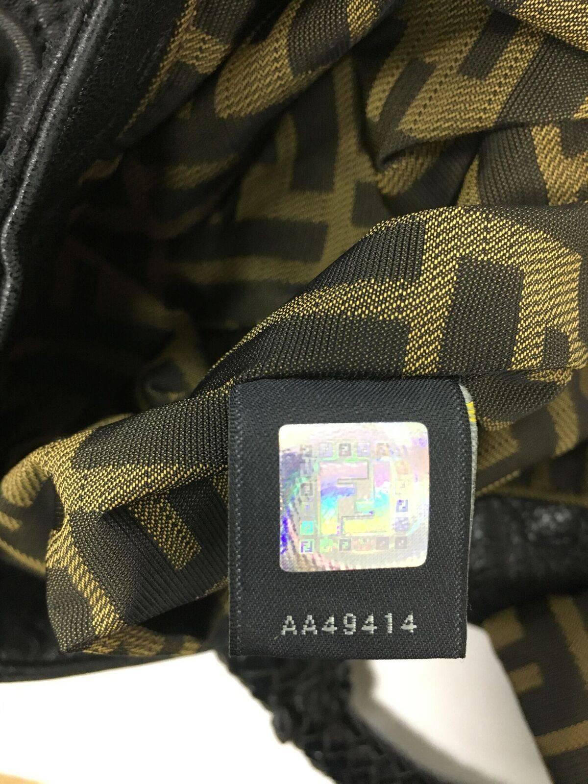 Borsa Fendi Spy in pelle 4