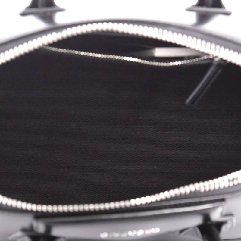 Givenchy Antigona Bag Glazed Leather Medium 1
