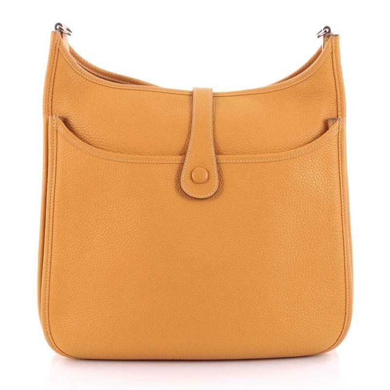 Hermes Evelyne Crossbody Gen III Clemence GM In Good Condition In NY, NY
