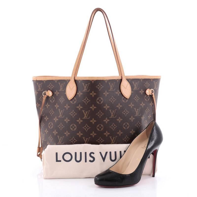This authentic Louis Vuitton Neverfull NM Tote Monogram Canvas MM is spacious and structured which makes it a popular and practical tote beloved by many. Constructed from Louis Vuitton's signature brown monogram coated canvas, the tote features
