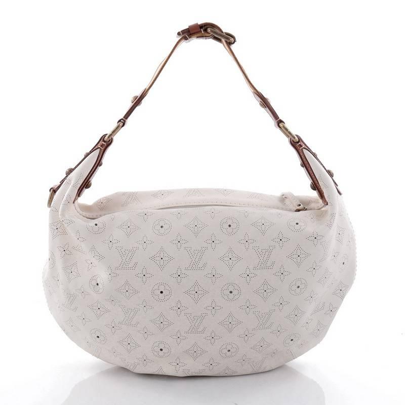 Louis Vuitton Onatah Hobo Mahina Leather GM In Good Condition In NY, NY