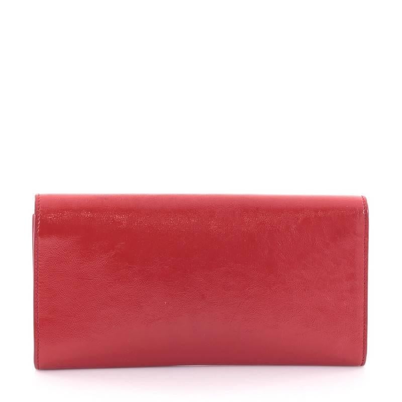 Saint Laurent Belle de Jour Clutch Leather Small In Good Condition In NY, NY