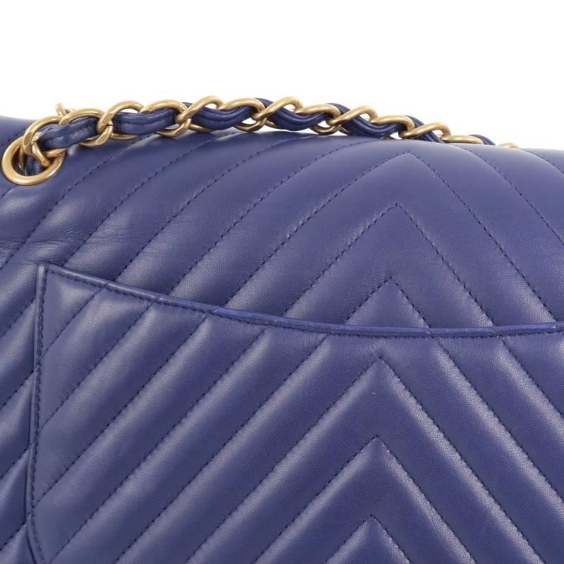Chanel Classic Double Flap Bag Chevron Lambskin Jumbo In Good Condition In NY, NY
