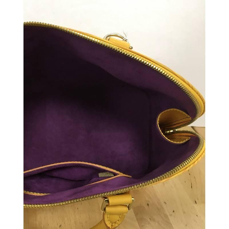 Louis Vuitton Vintage Alma Handbag Epi Leather PM In Fair Condition In NY, NY